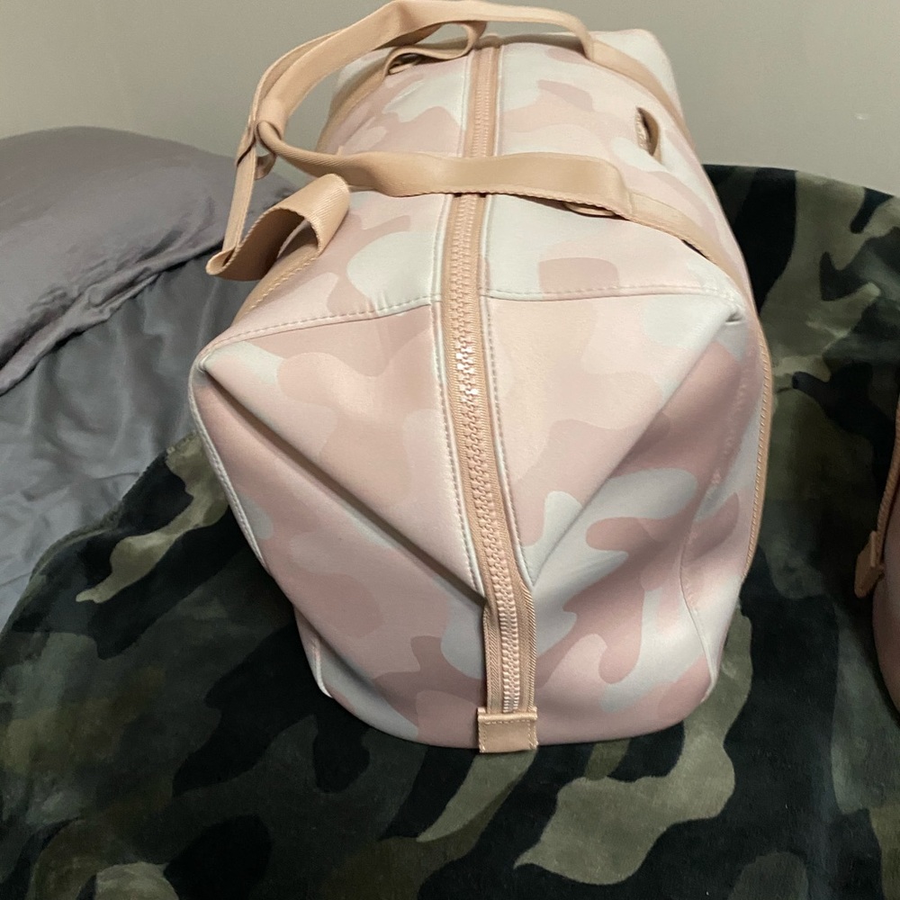 Dagne Dover Dusk Camo XL Landon nwot - Picture 2 of 9